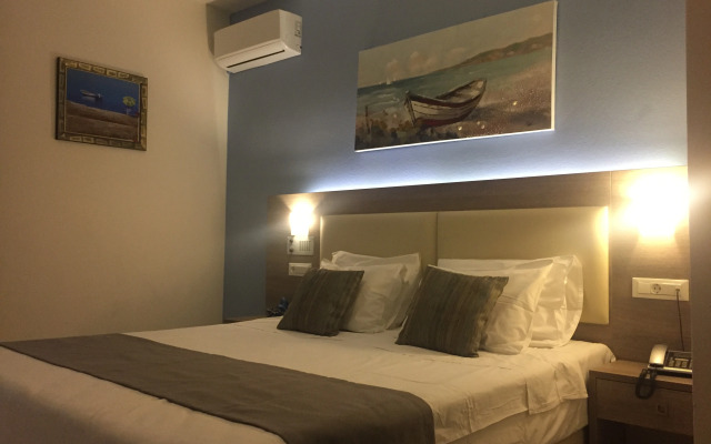 Voula Hotel