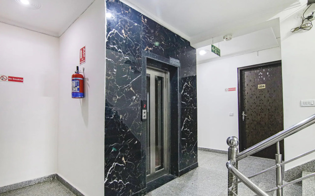 Fabhotel Airport Avalon