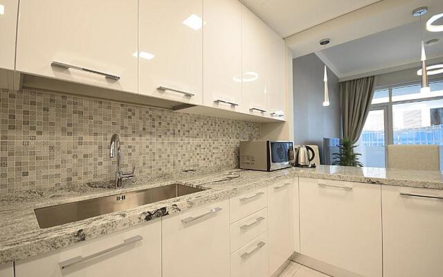 KeyHost - Regent Court JVC - K210