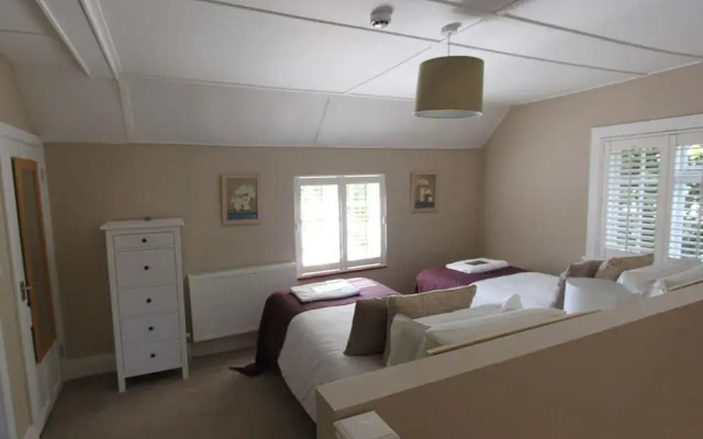 Woodstock Suites