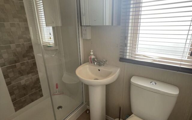 Poole Harbour View Lodge at Rockley Park