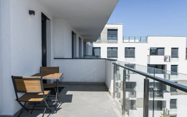 Elisabeth Downtown Apartments by UrbanRent