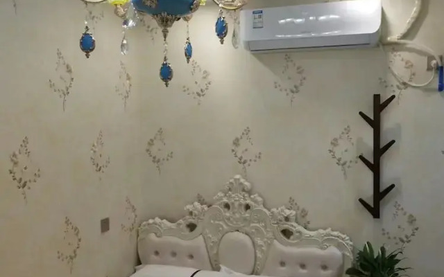 Yuanhang Apartment Jiangbei Airport