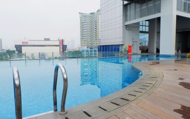 Simply Homey Studio Room at GP Plaza Apartment