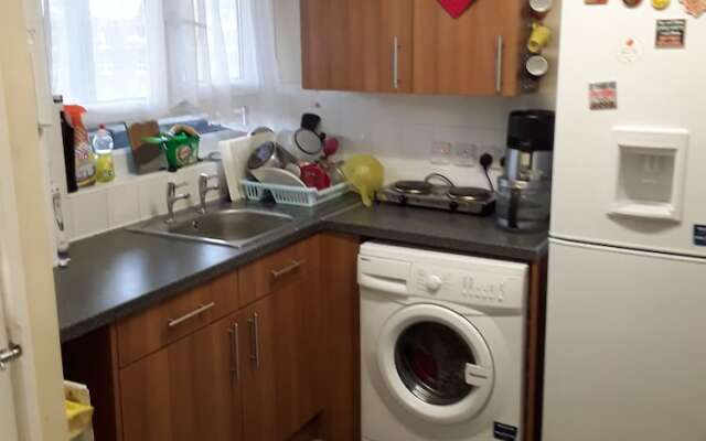 Uncle Errols Bed  Breakfast