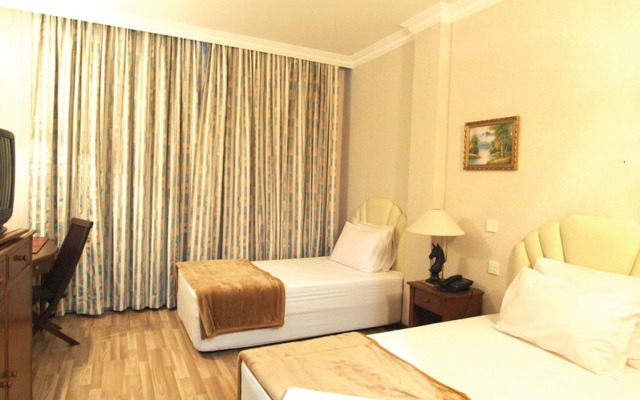 Jeruton Hotel