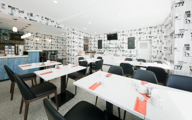 B&B HOTEL Berlin-Adlershof