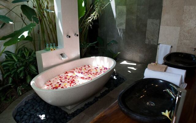 Villa Shantika by Villa Finder