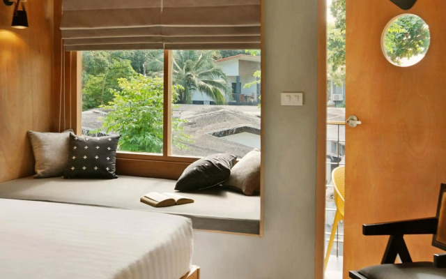 Escape Beach Resort