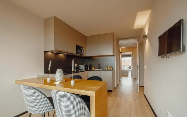 City Center Premium Apartment by Vacationy