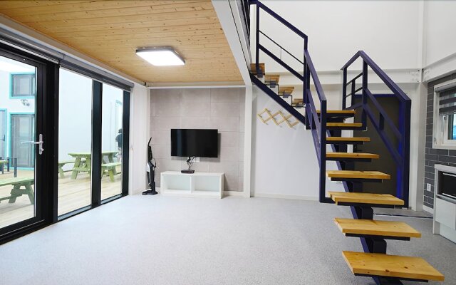 Uljin Seaside Pension