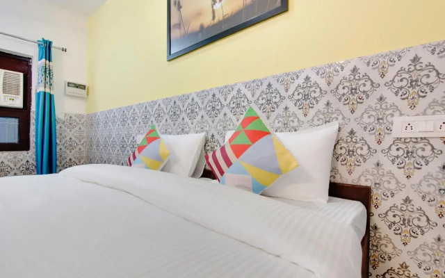 Oyo Home 78927 Elegant Studio Sarita Vihar