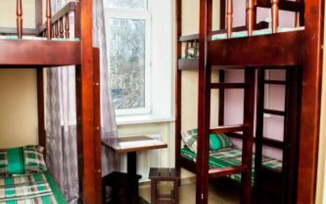 Hostel Polite Elk Voykovskaya