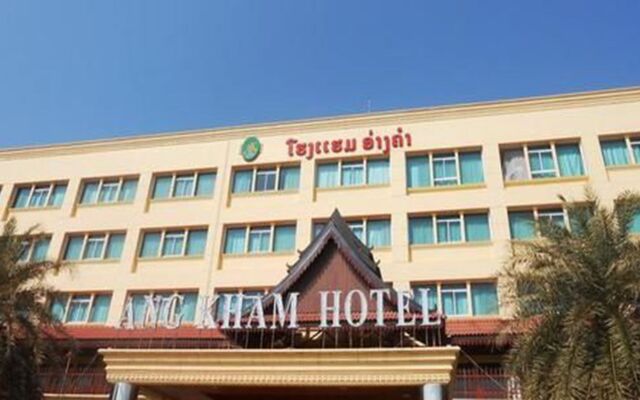 Angkham Hotel