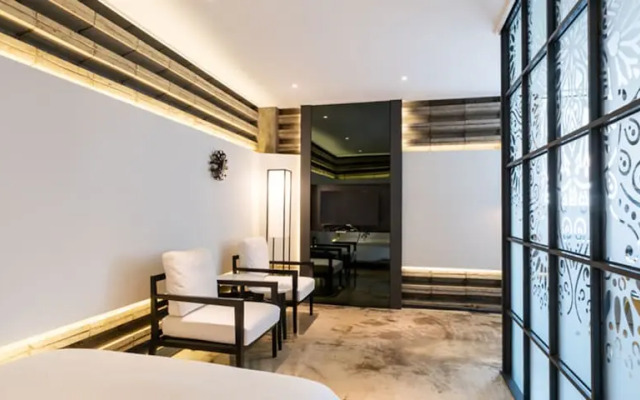 Soar Hotel