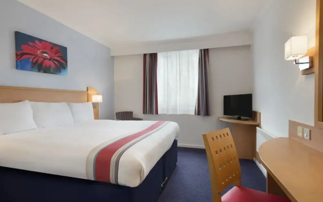 Ramada Wakefield