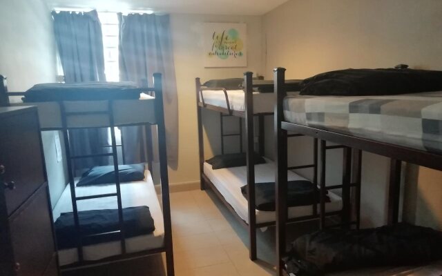 HOOD - Hostel