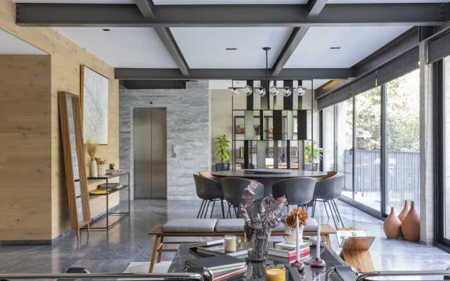 Capitalia Simply The Best Condo