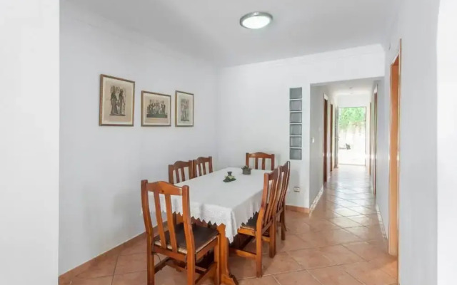 Llam Ntol in Oliva With 3 Bedrooms and 1 Bathrooms