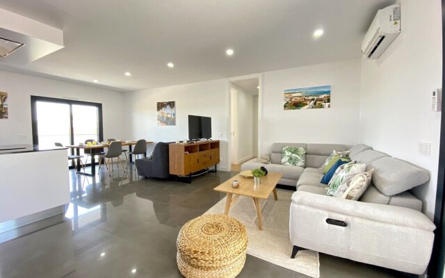 Tavira Grand Balcony With Pool by Homing