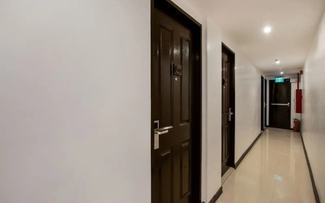 Oyo 232 Nest Nano Suites Fort