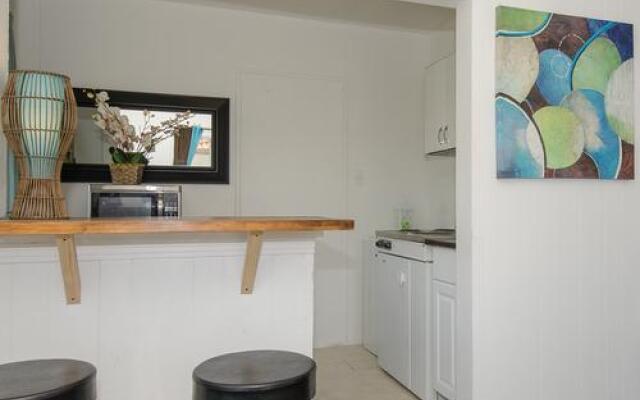 Entrada Playa Suites