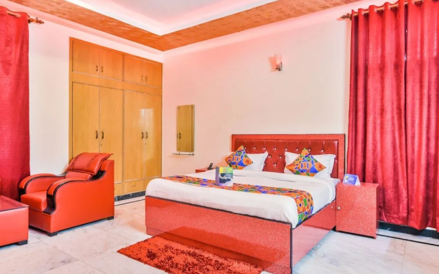 Prakash Apartment By FabHotels