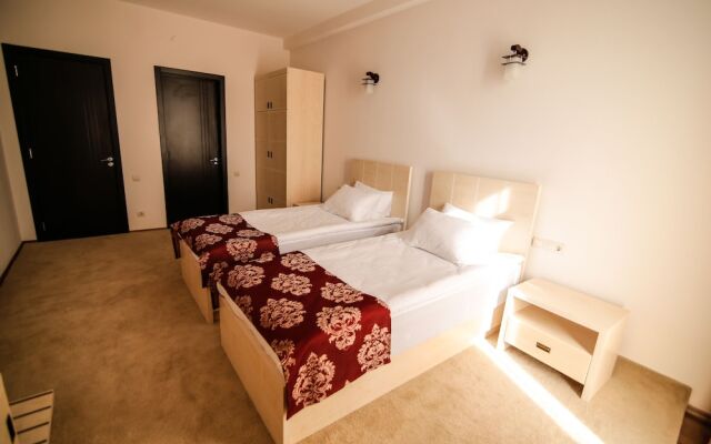 Hills Hotel