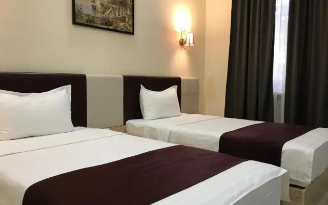 Karavan Street Hotel