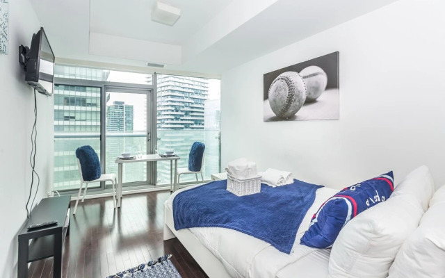 Serenity Stay With Lakeshore View From 50+ Floor