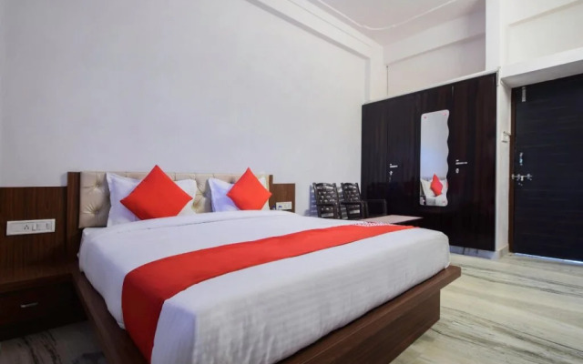 Hotel Moonlight By OYO Rooms