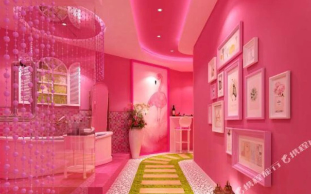 Theme Hotel of No. 8 Mansion (Liuyang Shop)