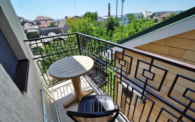 Guest House Kristina 2 at Vityazevo