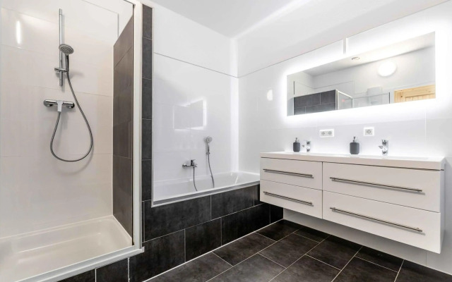 Großer Terrassentraum in Klein Venedig