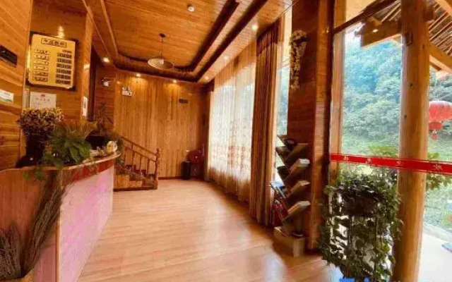Zhaoxing Dongzhai Guiyu View Inn