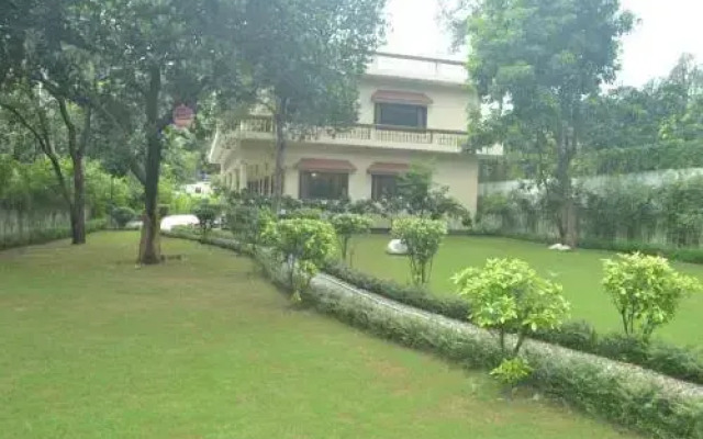 Krishna Wilderness Retreat