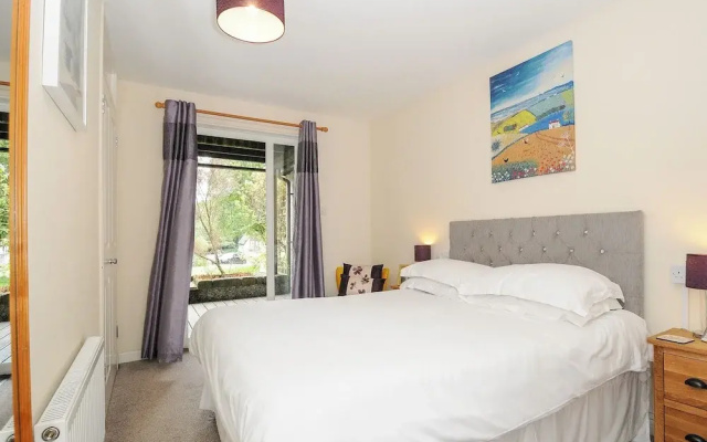 42 Valley Lodge
