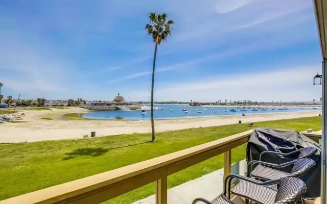 Bay Style 2 Condo