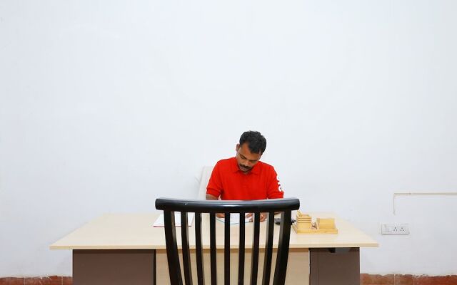 Capital O 29855 Island Inn