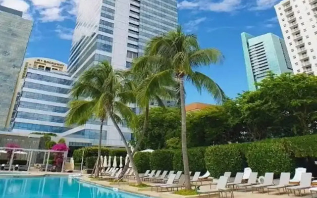 Brickell Ave Suites-Miami
