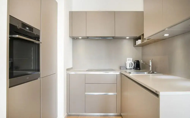 easyhomes - Central Tower