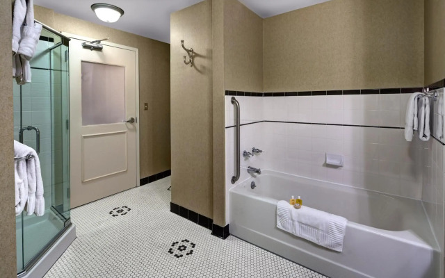 Carnegie Hotel & Spa