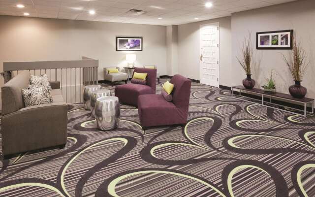 La Quinta Inn & Suites by Wyndham Minneapolis Bloomington W