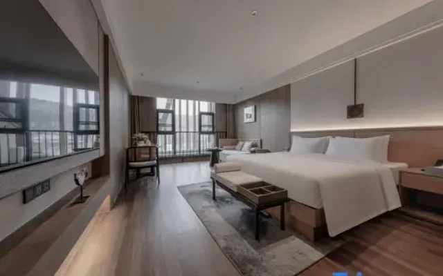 Holiday Villa Resort & Suites Zilin Mountain