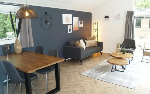 Modern Chalet Near Three National Parks