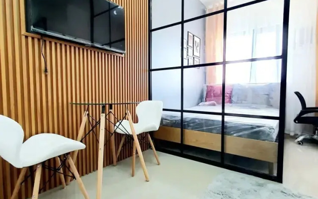 Green 2 Res Scandi-Industrial Free Wi-Fi