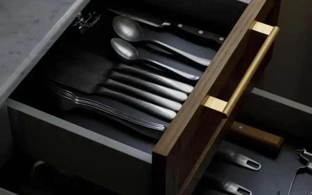 Stunning Apartment With City Views