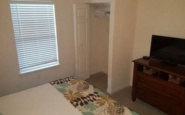 Lucaya Village 3 Bedroom House
