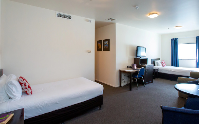 Distinction New Plymouth Hotel – Guest Rooms – New Plymouth