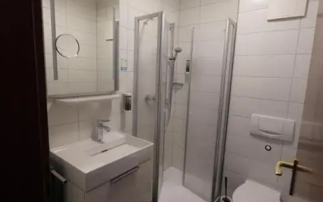 Hotel & Weinhaus Zum Schwarzen Bären